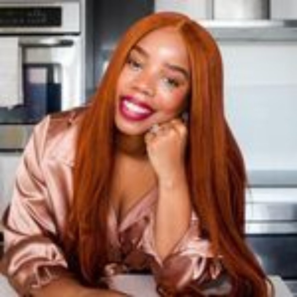 Meet your Posher, Janay